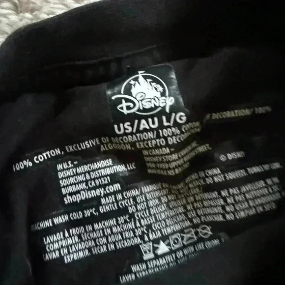 Disney Halloween Tee size L - Picture 4 of 5